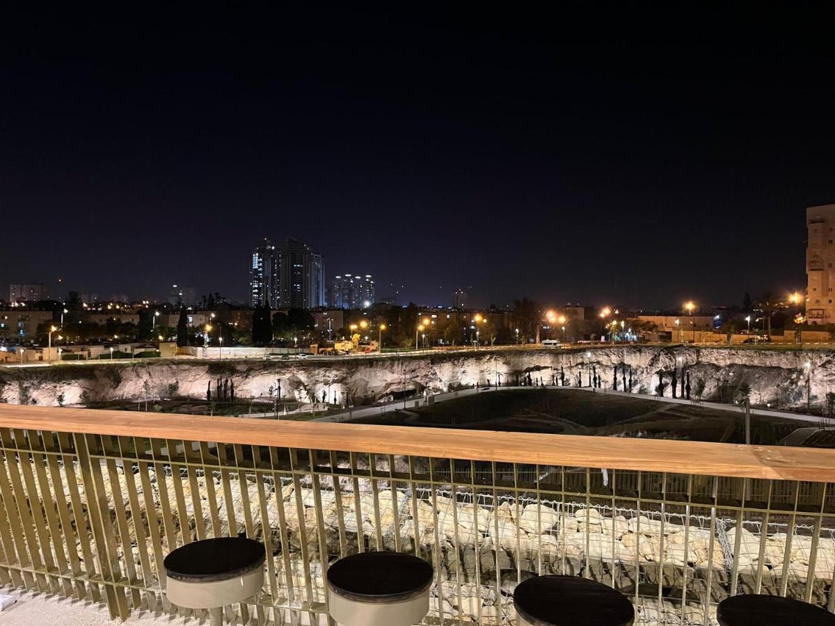Lovely New Central Apartment Beersheba ภายนอก รูปภาพ